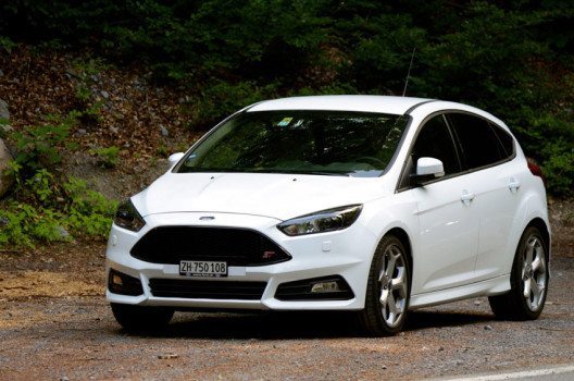 Das Fahrwerk vom Focus ST ist mit seiner Härte vollkommen auf Sport getrimmt. (Bild: Koray Adigüzel)